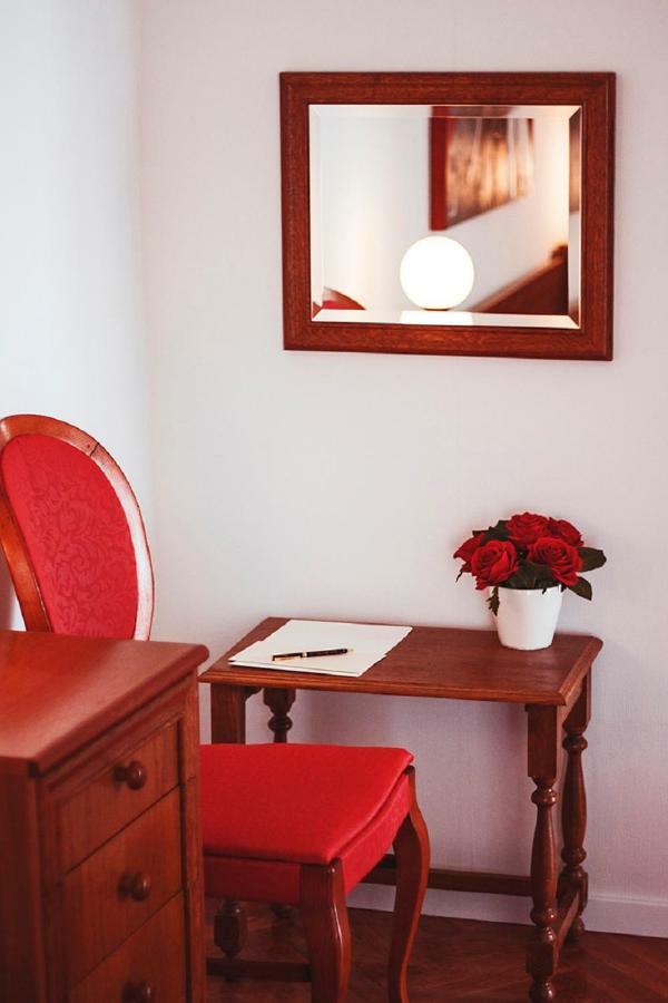 Apartment Milana - Cozy Stay With Free Parking Split Ngoại thất bức ảnh