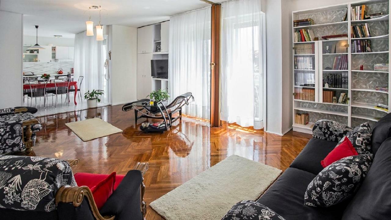 Apartment Milana - Cozy Stay With Free Parking Split Ngoại thất bức ảnh